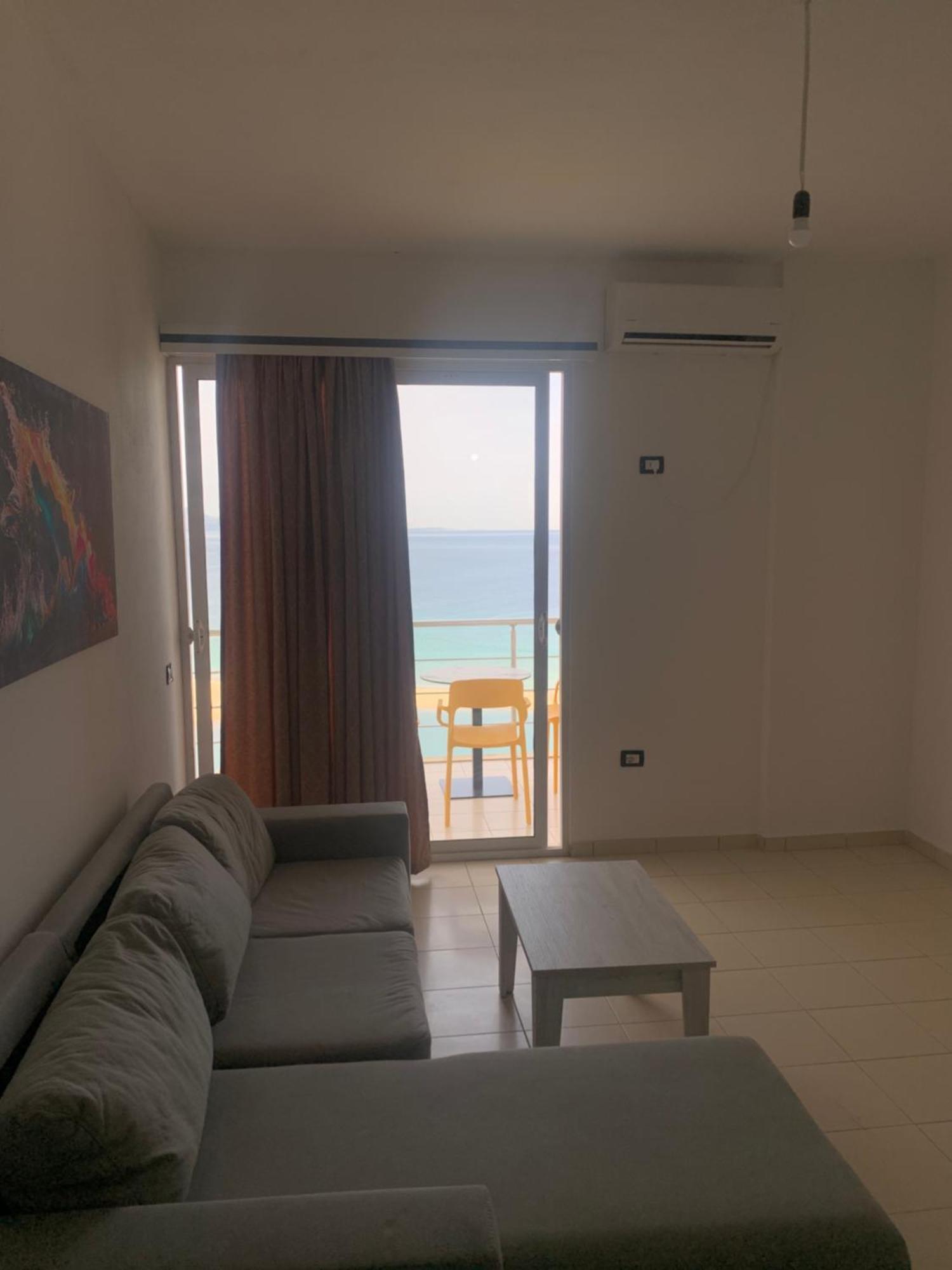 Adriatik Apartaments Sarandë 外观 照片